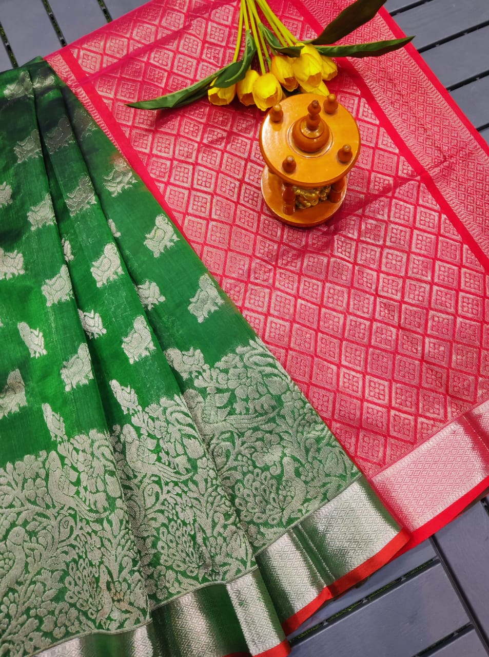 Green Kuppadam kanchi border sarees