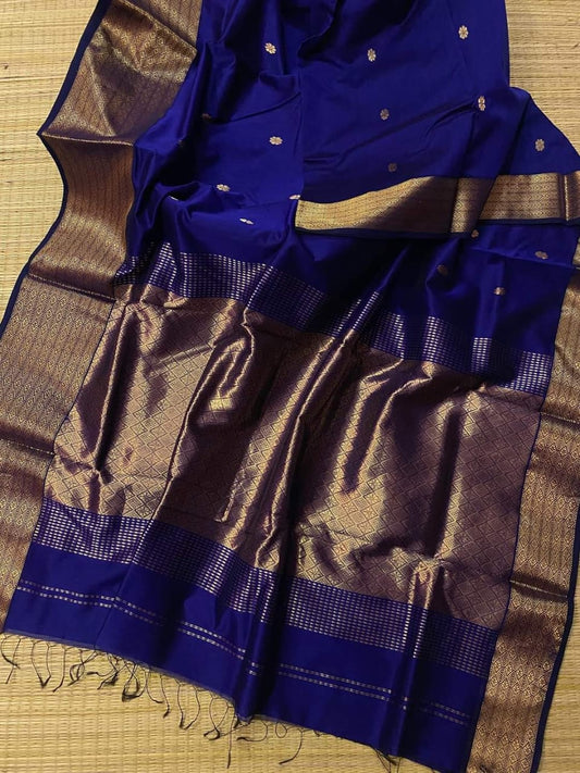 Royal blue Maheshwari big border sarees