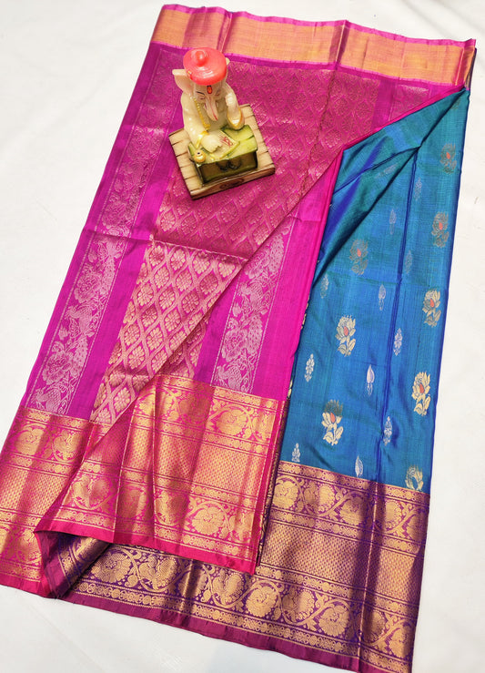 Blue uppada silk sarees with kanchi border