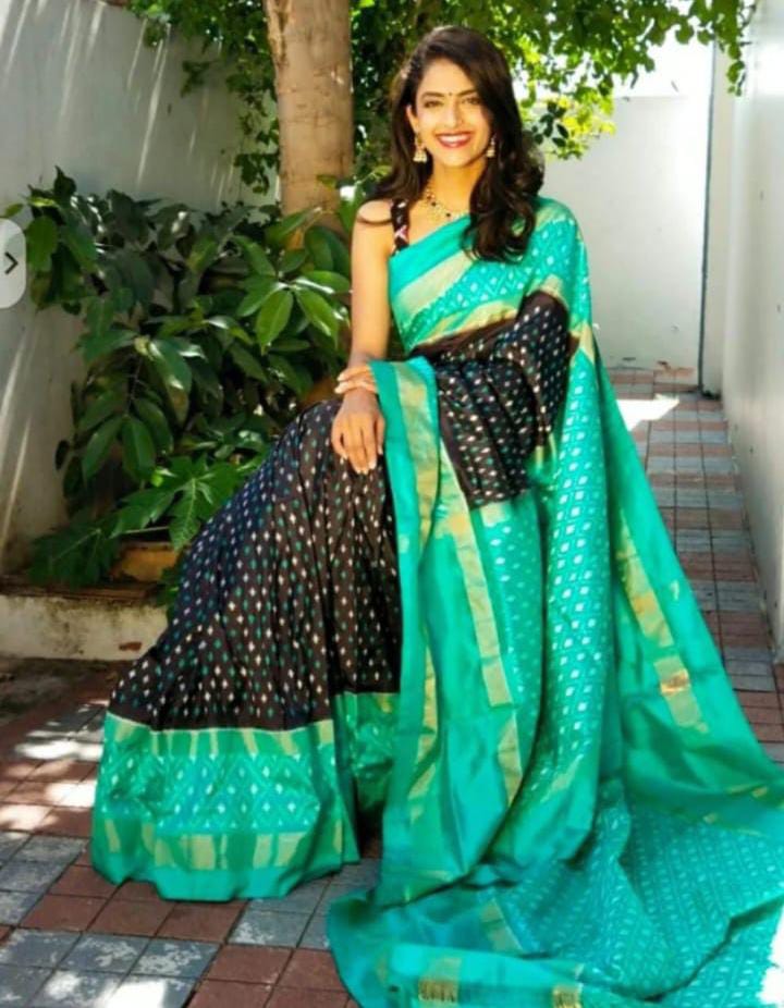 Black ikkat silk sarees