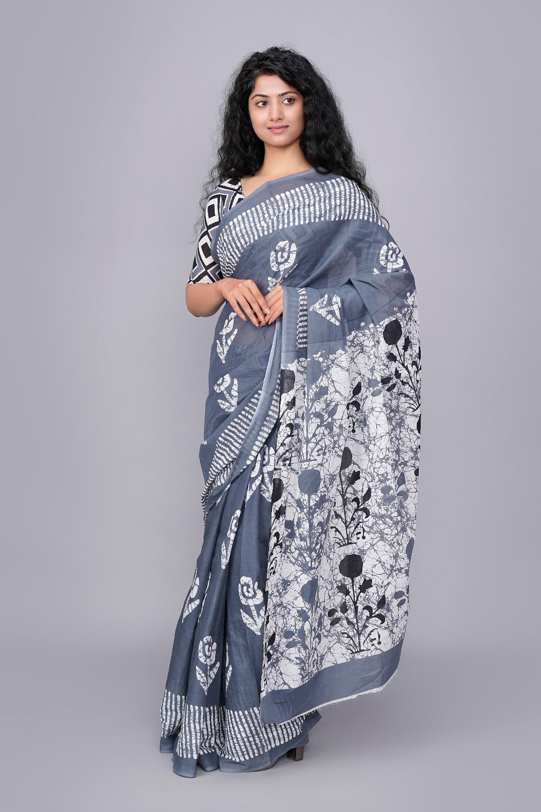 Gray mulmul cotton sarees