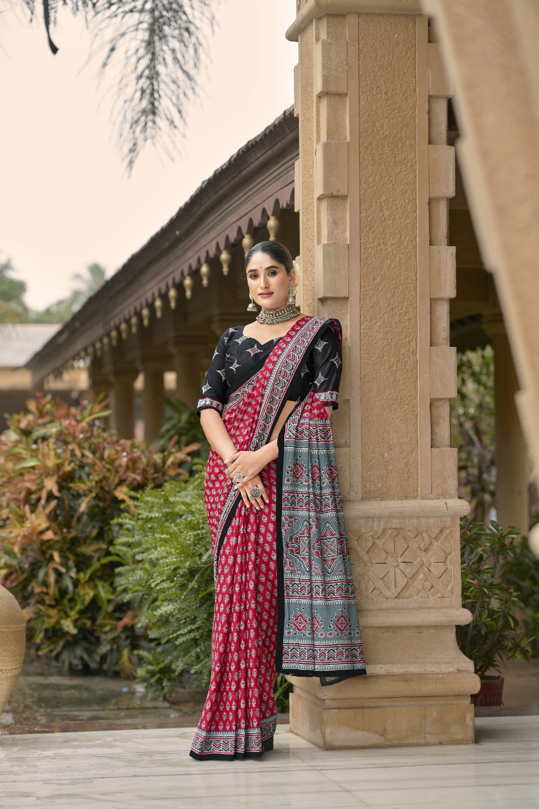 Maroon mulmul cotton sarees