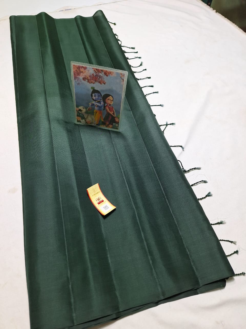 Bottle green Pure kanchipuram plain silk sarees