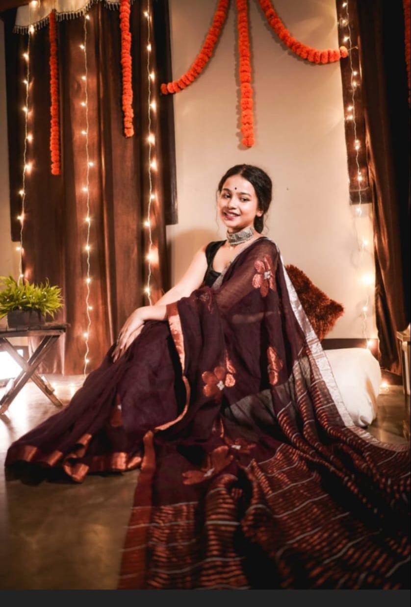 Dark chocolate brown 120 counts linen jamdani weaved sarees