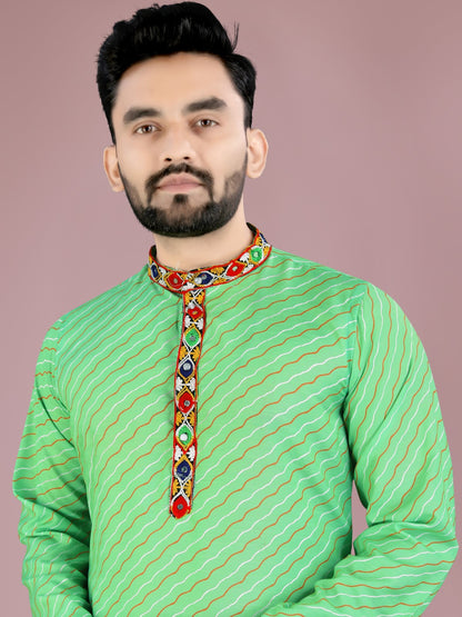 Green traditional Navratri kurta and Pyjama Set