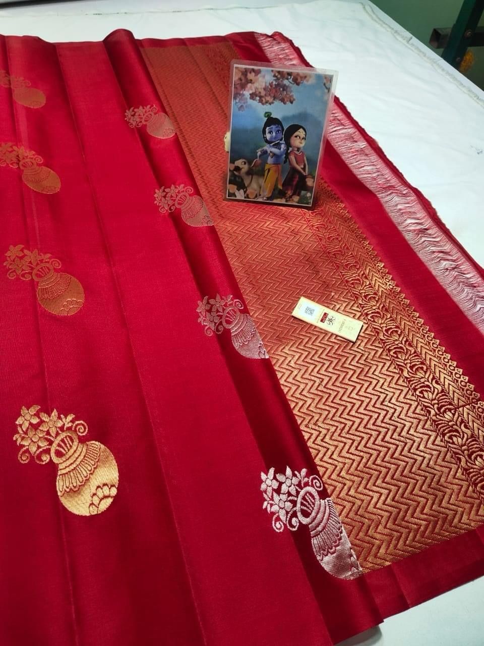 Dark red Pure kanchipuram soft silk sarees