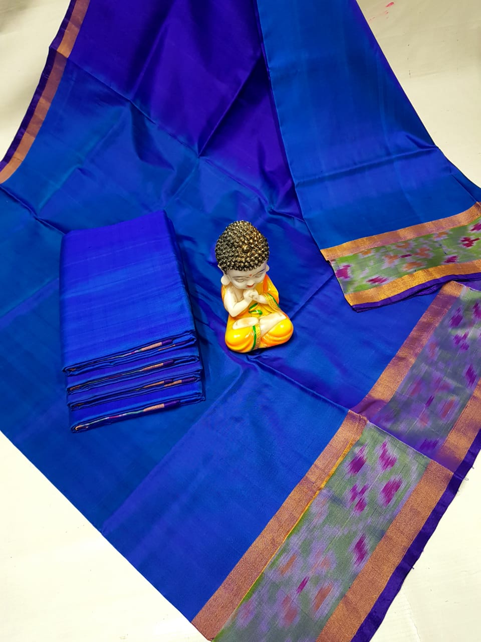 Blue Uppada sarees with small pochampally border