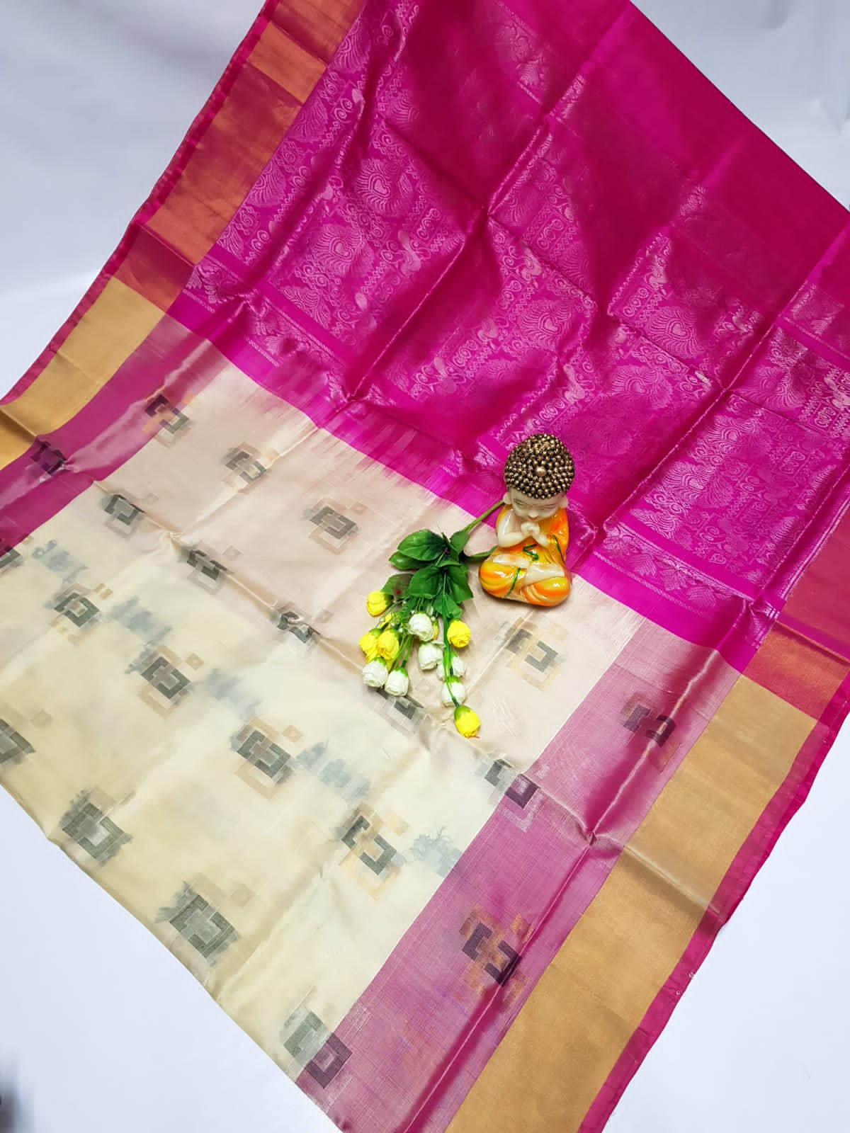 Cream with pink uppada pattu sarees