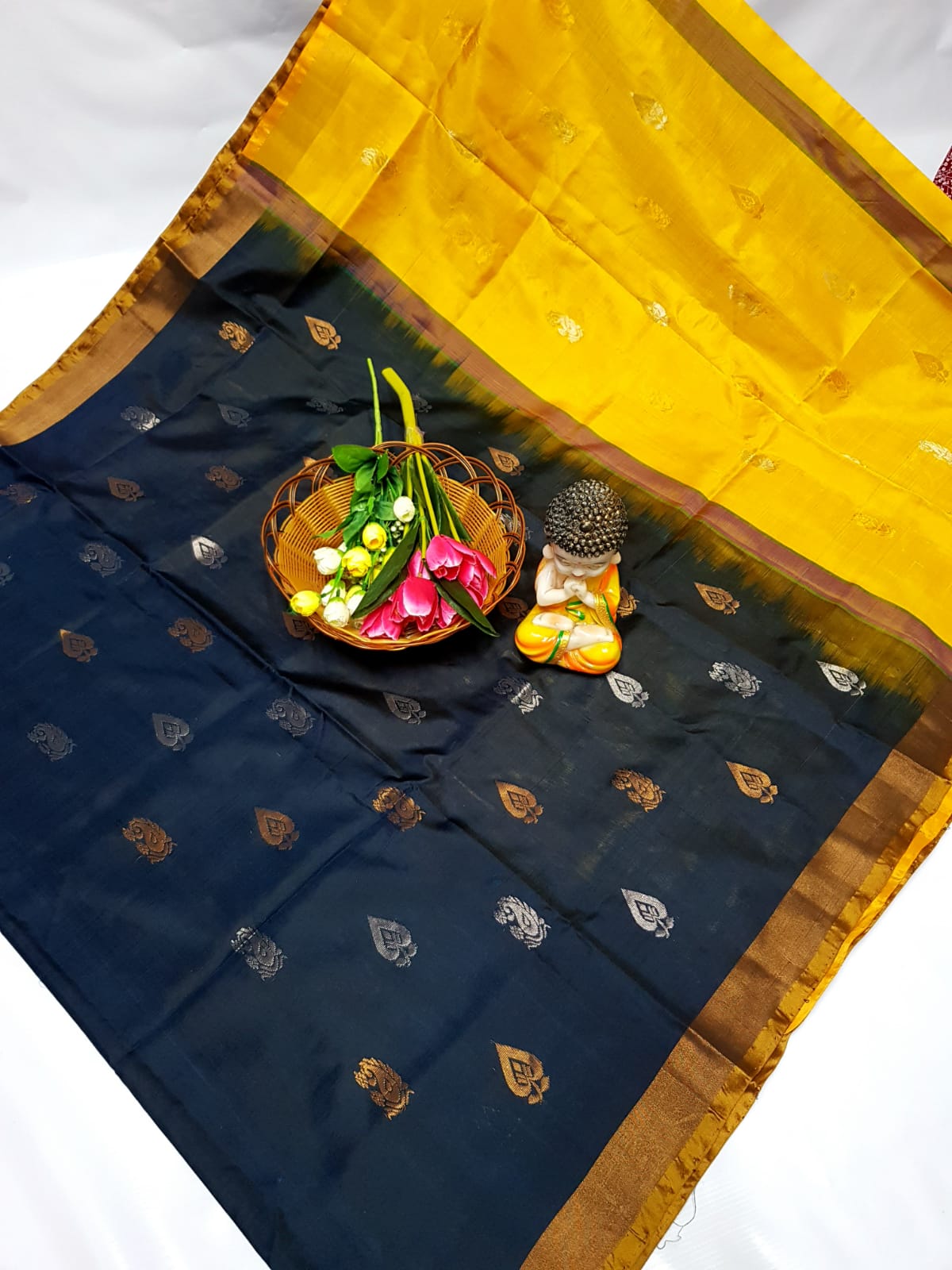 Midnight blue handloom Uppada silk sarees with small border