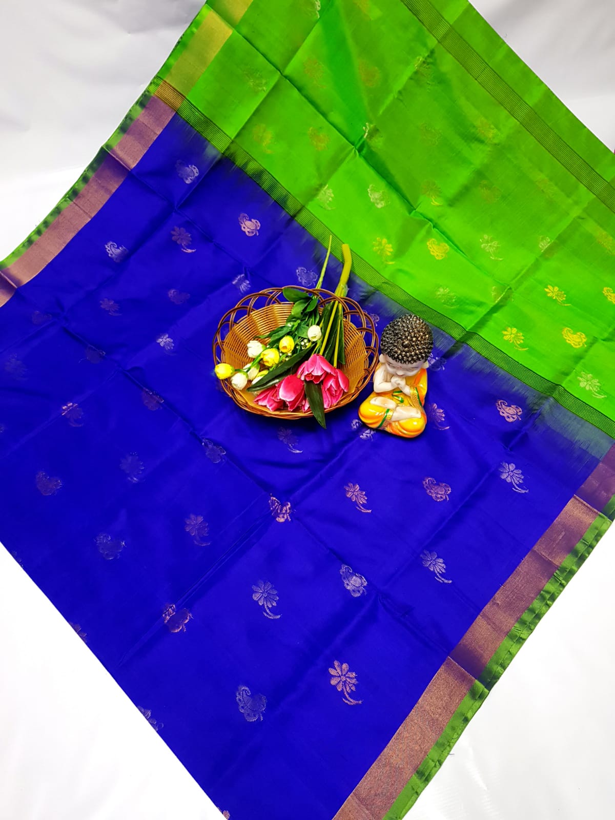 Dark blue handloom Uppada silk sarees with small border