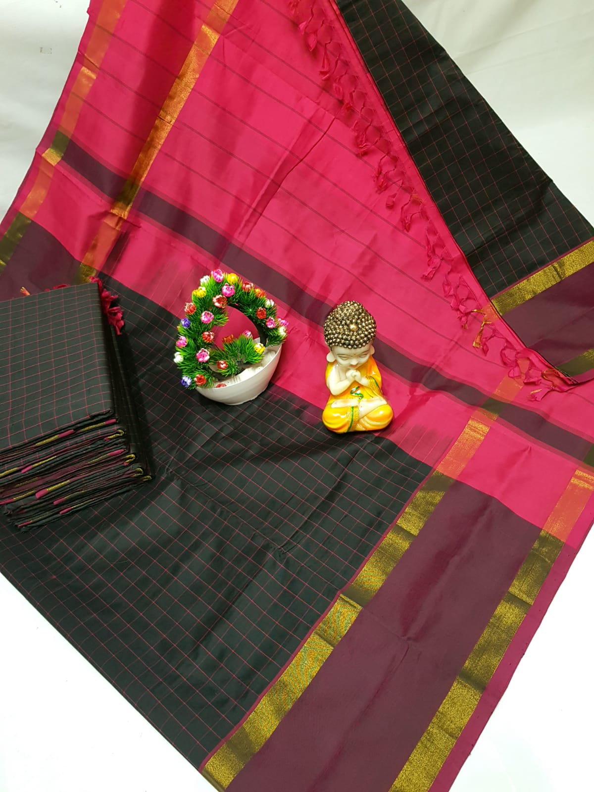 Uppada Tripura silk Mahanati Checks sarees