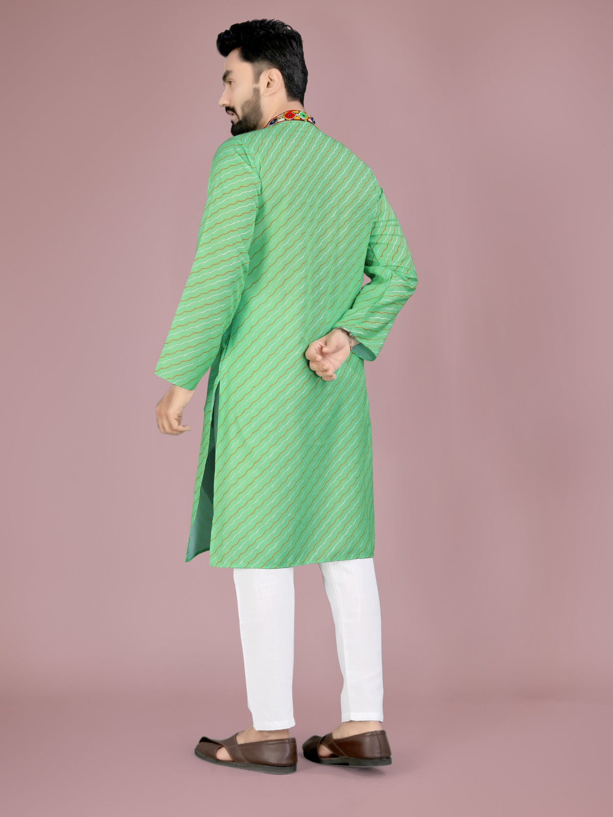 Green traditional Navratri kurta and Pyjama Set